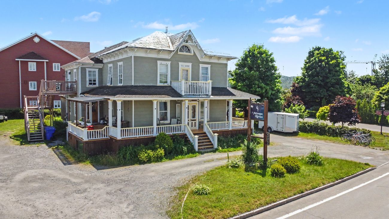 205, rue Fraser, Rivière-du-Loup — Bâtisse et vente d'entreprise à vendre